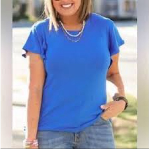 Cabi Flutter Tee - Picture 3 of 12